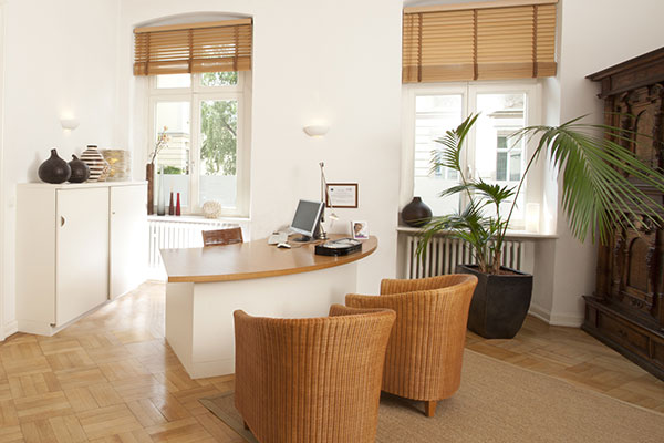 Beratungszimmer zur Fettabsaugung  in der Praxisklinik Dr. med. Aletta Eberlein