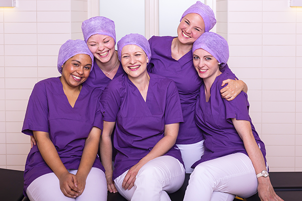 Das Team von Frau Dr. med. Aletta Eberlein im Operationsraum